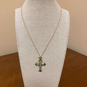 18K Yellow Gold Cross Green Emerald Pendant Chain